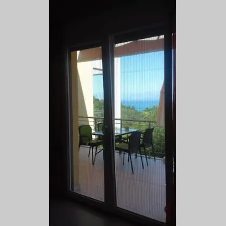 Liakada * Karousádes